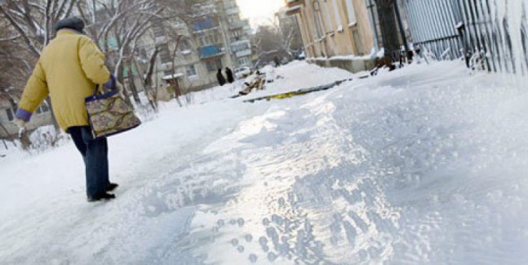 Гололед на дорогах зимой